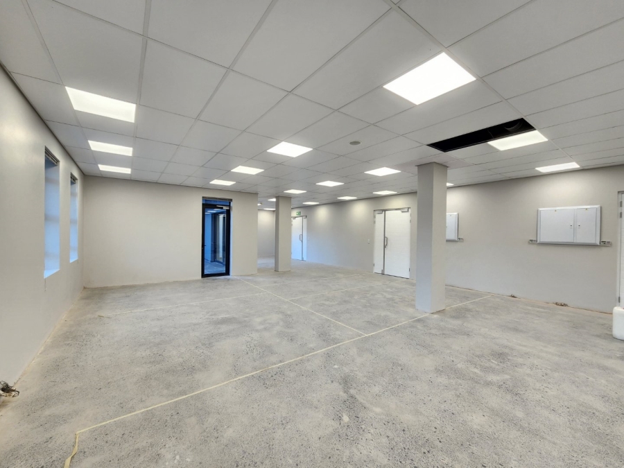 To Let commercial Property for Rent in Paardevlei Western Cape